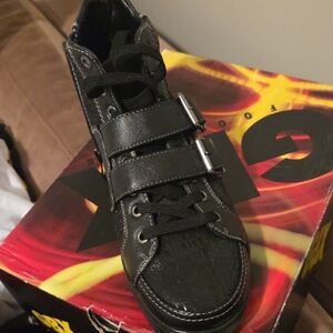 Men's Black High-Top Sneakers